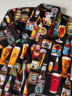Hilo Hattie VINTAGE Hawaiian Beers Shirt Men Sz M USA Made Excellent Condition
